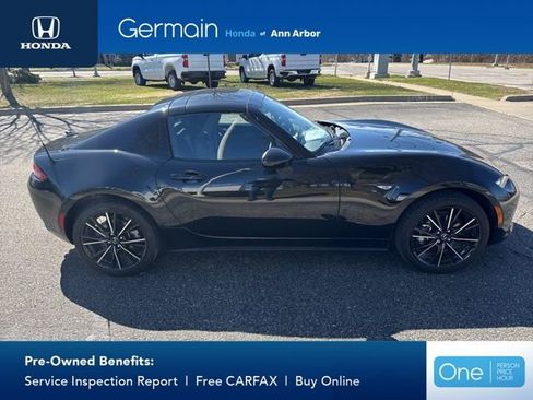 Used 2025 MAZDA MX-5 Miata RF Grand Touring RWD image 8