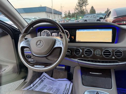 Used 2014 Mercedes-Benz S 550 Sedan image 49