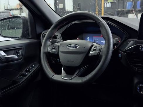 Used 2025 Ford Escape ST-Line AWD/4WD image 21