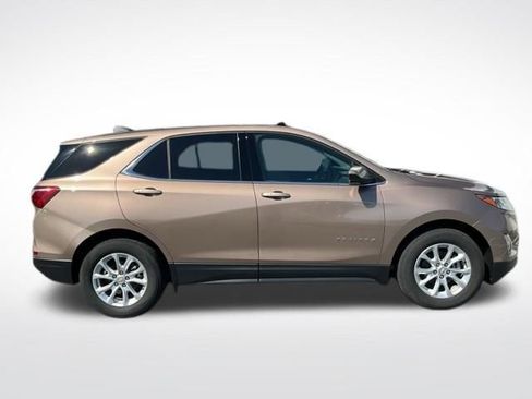 Used 2019 Chevrolet Equinox LT FWD image 16