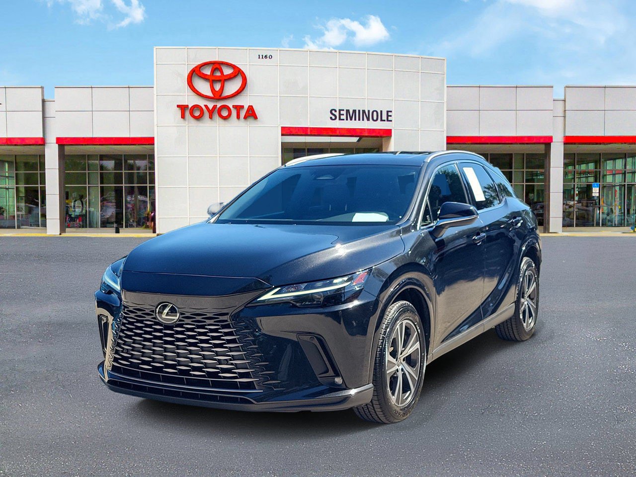 Used 2025 Lexus RX 350 Premium FWD image 2