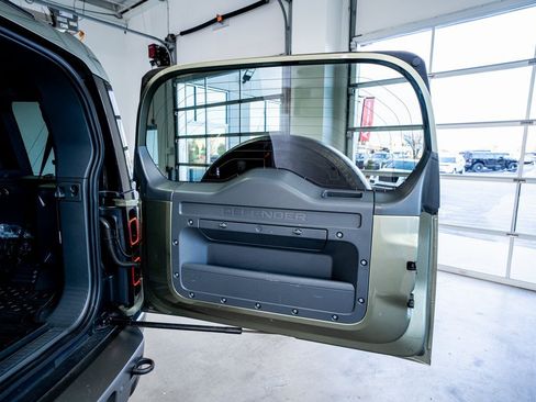 Used 2021 Land Rover Defender 110 X-Dynamic HSE image 60