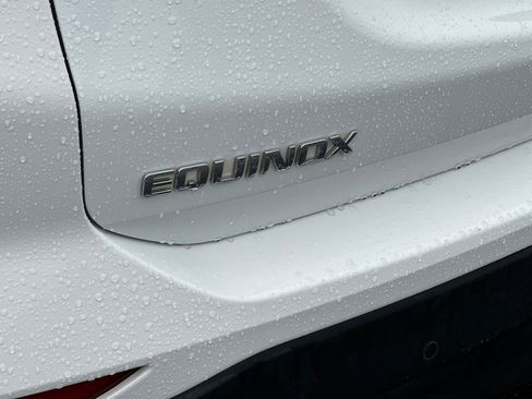 Used 2022 Chevrolet Equinox LS image 23