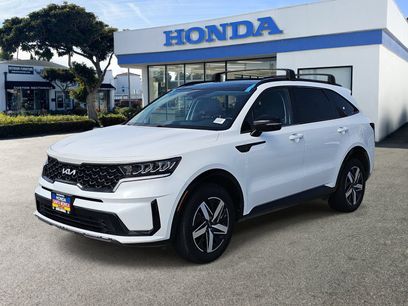 Used 2023 Kia Sorento S w/ Panoramic Sunroof Package