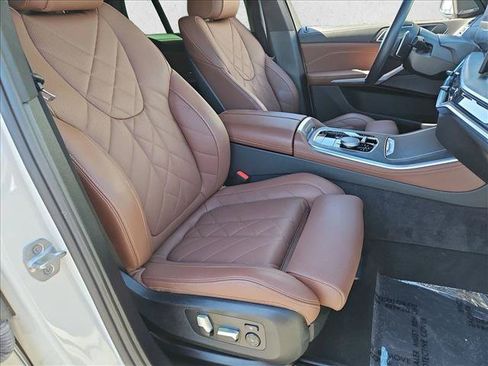 Certified 2024 BMW X5 sDrive40i w/ Premium Package RWD image 21