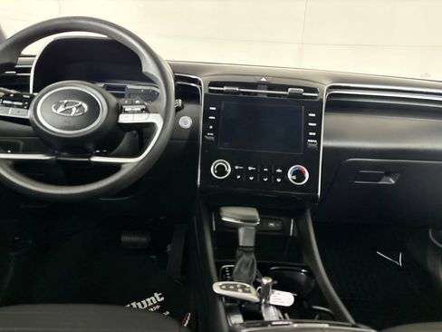 Used 2023 Hyundai Santa Cruz SEL AWD/4WD image 24