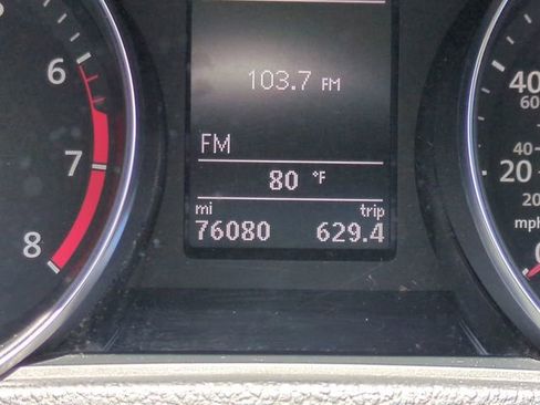 Used 2017 Volkswagen Passat 1.8T S FWD image 31