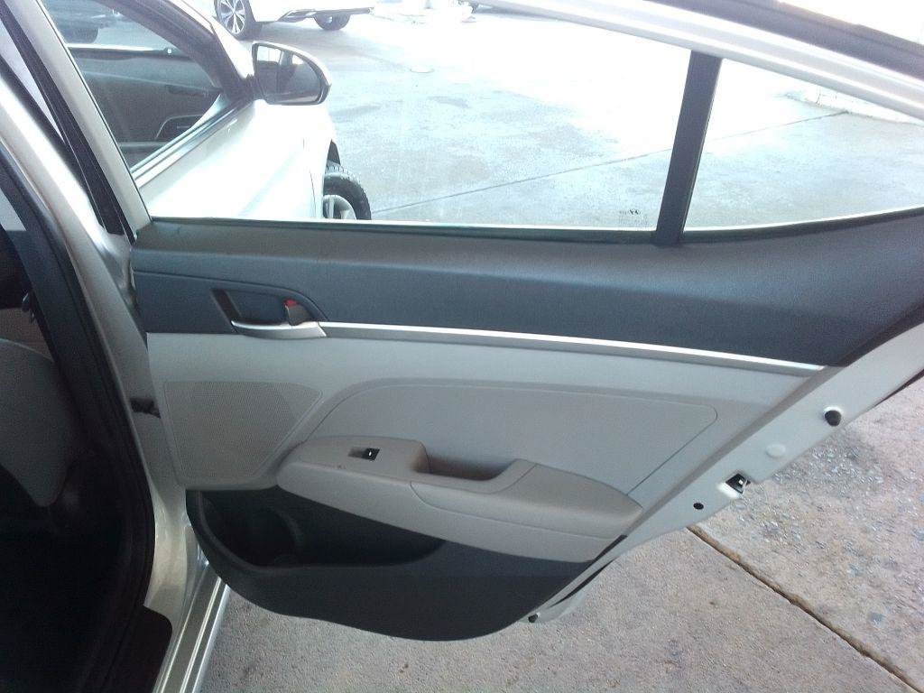 Used 2020 Hyundai Sonata SE FWD image 21