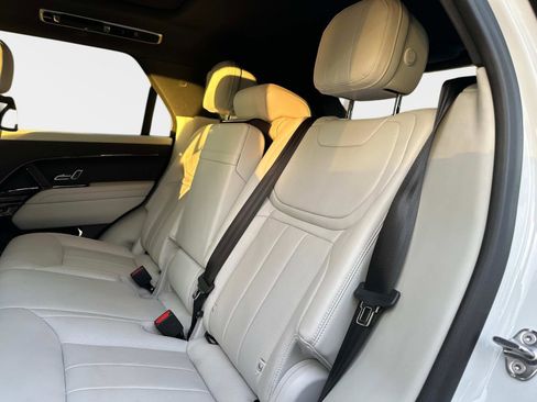 Used 2024 Land Rover Range Rover Sport SE image 14