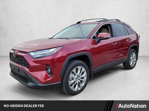 Used 2025 Toyota RAV4 XLE Premium FWD image 1