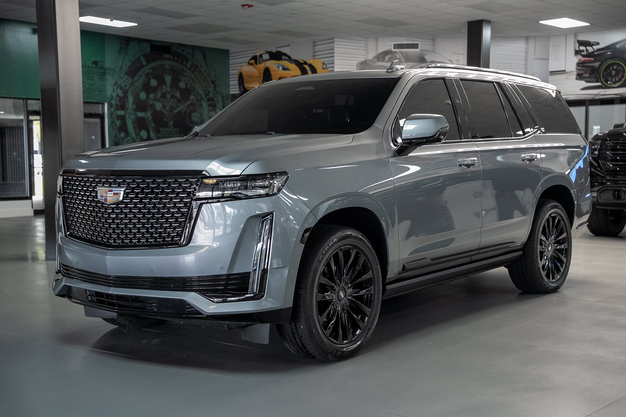Used 2023 Cadillac Escalade Premium Luxury w/ Performance Package AWD/4WD image 10