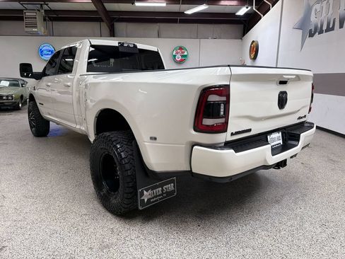 Used 2024 RAM 3500 Laramie w/ Night Edition AWD/4WD image 5