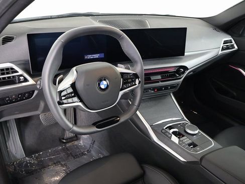 Used 2025 BMW 330i Sedan w/ Convenience Package image 7