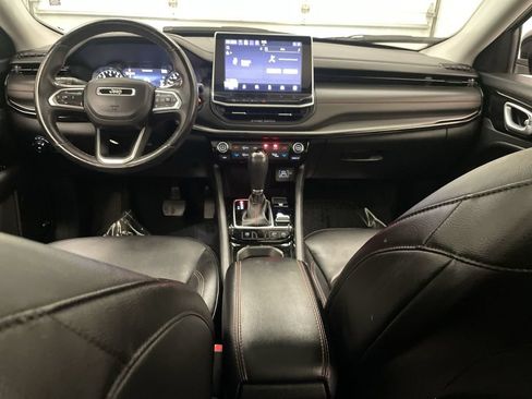 Used 2022 Jeep Compass Trailhawk w/ Sun and Sound Group AWD/4WD image 14