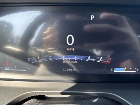 Used 2023 Jeep Grand Cherokee L Limited w/ Luxury Tech Group II image 12