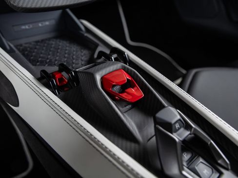 Used 2026 Lamborghini Revuelto AWD/4WD image 45