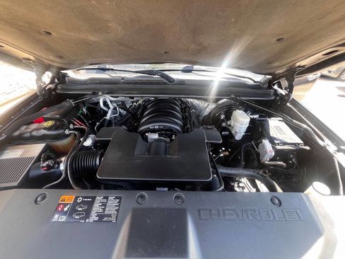 Used 2015 Chevrolet Tahoe LT AWD/4WD image 19
