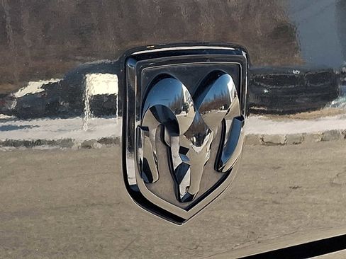 Used 2017 RAM 1500 Express w/ Black Ram 1500 Express Group image 30