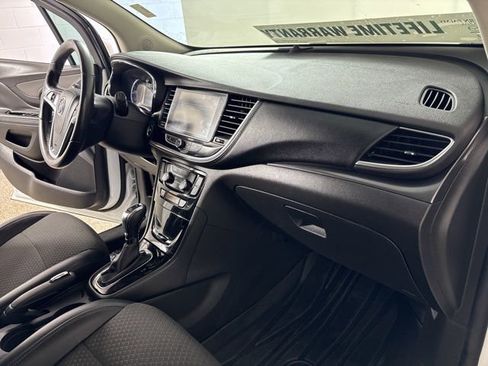 Used 2020 Buick Encore Preferred w/ Safety Package image 15