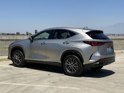 Certified 2026 Lexus NX 350 AWD image 10
