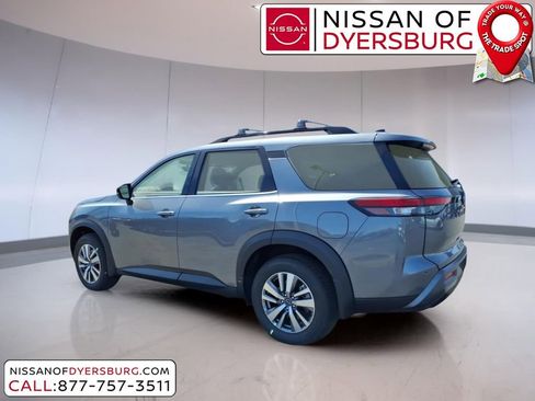 New 2026 Nissan Pathfinder SL FWD image 5