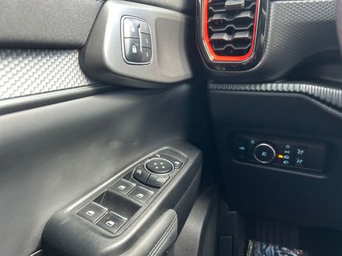 Used 2025 Ford Ranger Raptor image 19