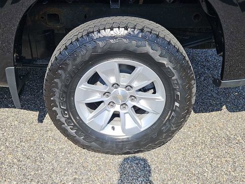 Used 2023 Chevrolet Silverado 1500 W/T w/ WT Value Package image 8