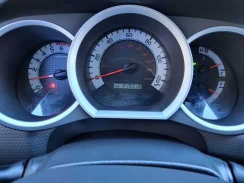 Used 2015 Toyota Tacoma 4x4 Double Cab image 21