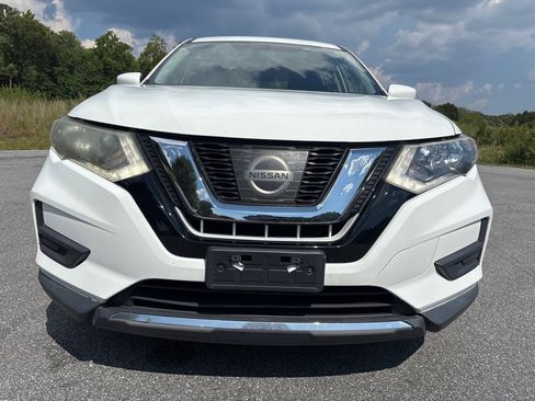 Used 2017 Nissan Rogue S FWD image 8