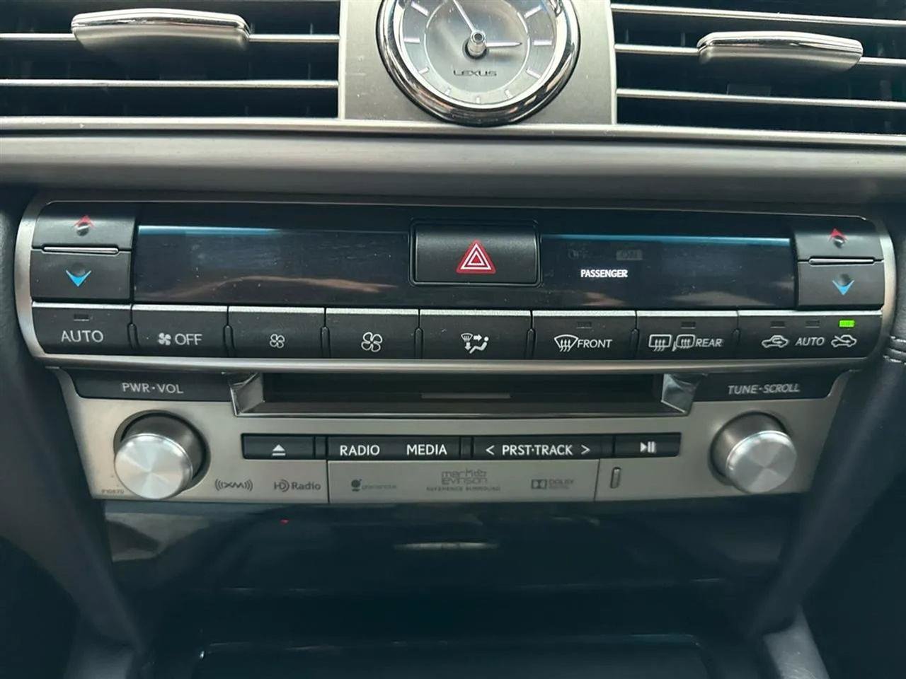 Used 2015 Lexus LS 460 w/ F Sport Package RWD image 23