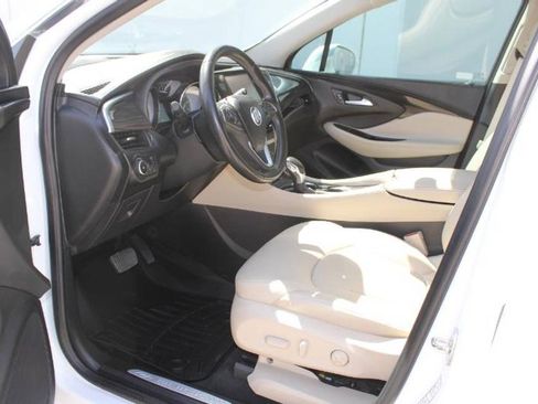 Used 2020 Buick Envision Essence image 8