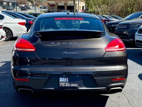Used 2014 Porsche Panamera image 8