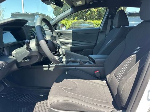 New 2026 Hyundai Elantra Sport FWD image 11