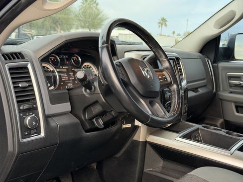 Used 2014 RAM 2500 Big Horn image 19