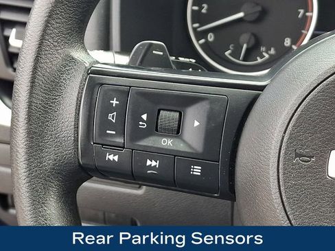 Used 2021 Nissan Rogue S AWD/4WD image 7