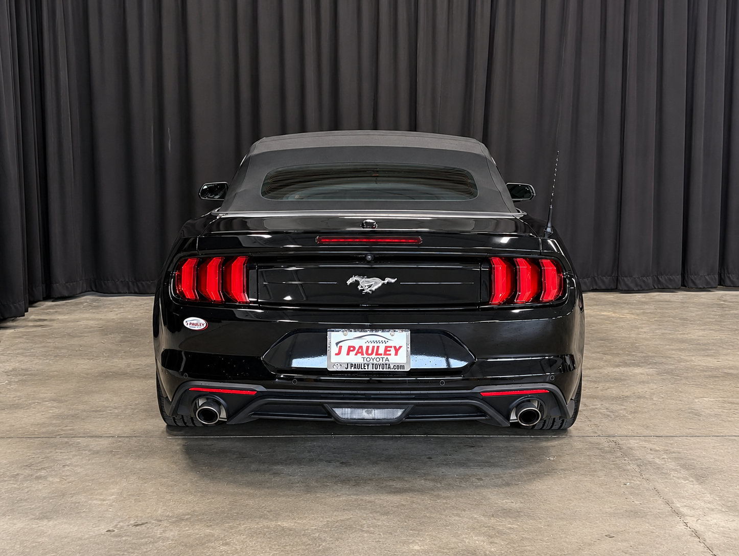 Used 2023 Ford Mustang Premium RWD image 10
