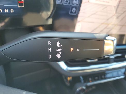 Used 2026 Chevrolet Equinox EV LT image 26