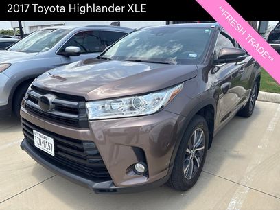 Used 2017 Toyota Highlander XLE