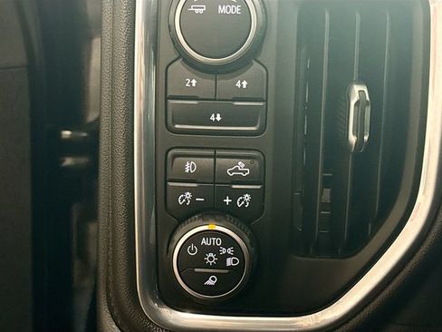 Used 2022 Chevrolet Silverado 2500 LT w/ All Star Edition AWD/4WD image 11