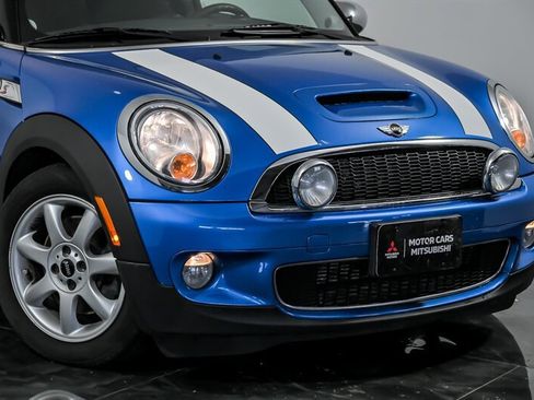 Used 2009 MINI Cooper S FWD image 2