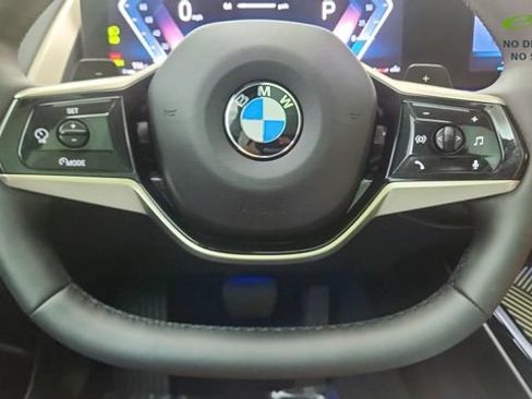 Used 2025 BMW X3 xDrive30i AWD/4WD image 43
