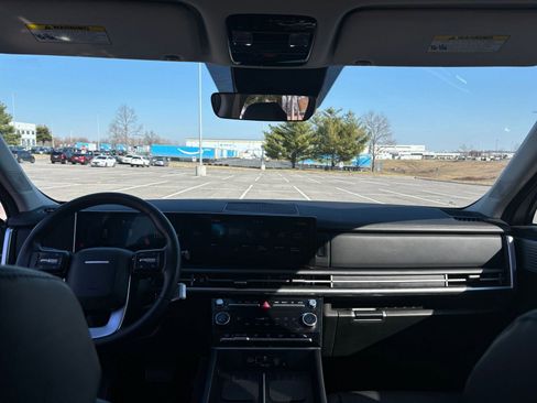 Used 2025 Hyundai Santa Fe SEL image 35