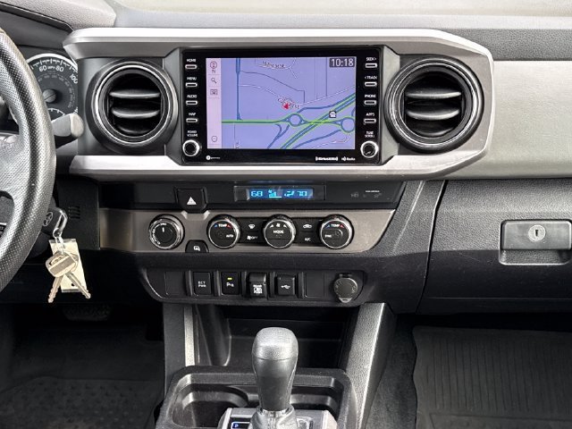 Used 2021 Toyota Tacoma SR5 AWD/4WD image 10