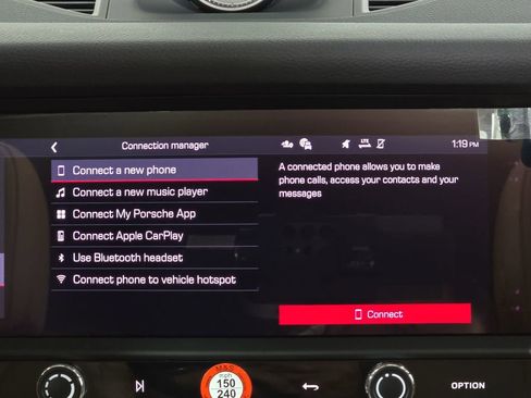 Certified 2025 Porsche Macan image 17