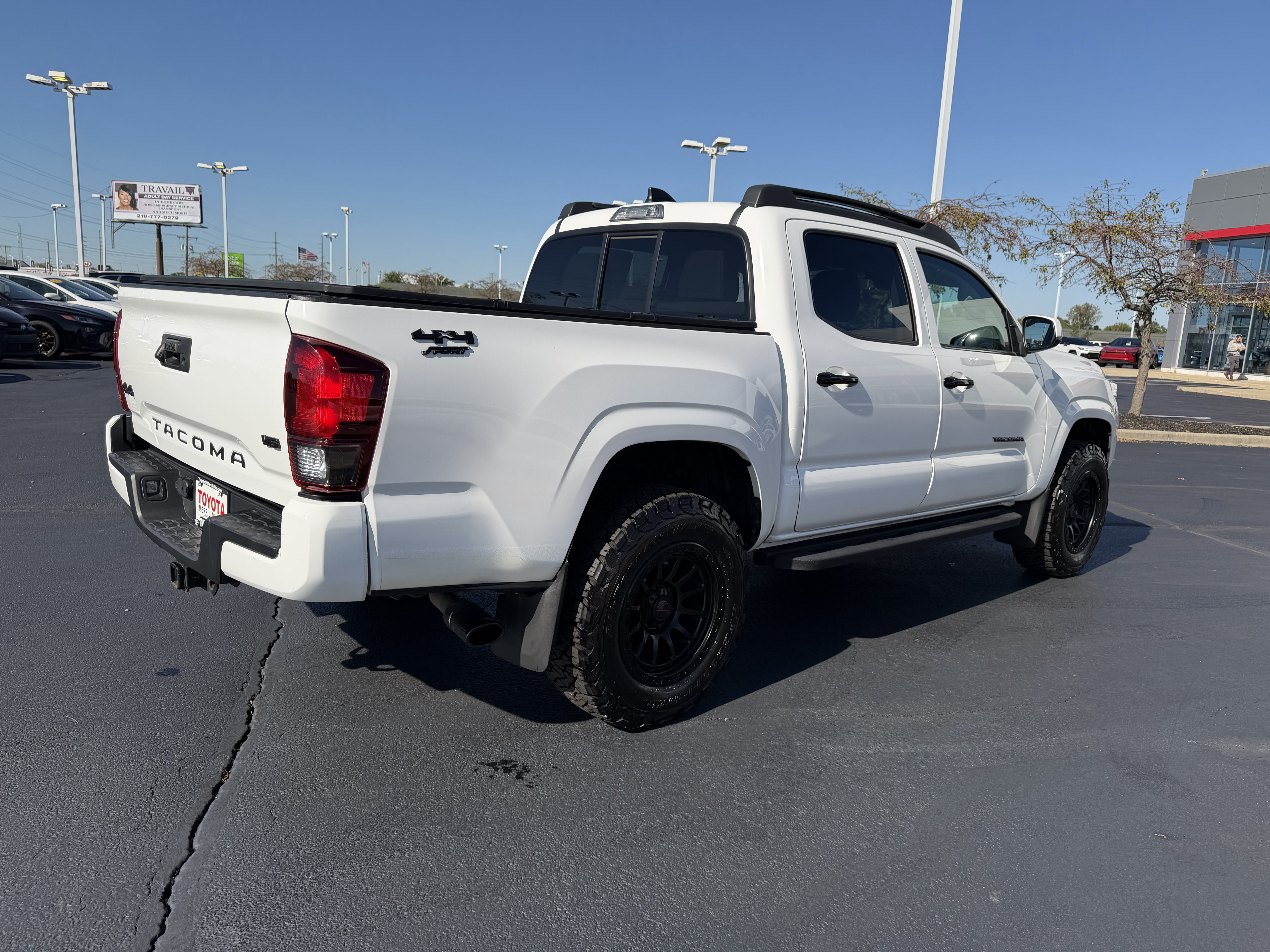 Certified 2023 Toyota Tacoma SR AWD/4WD image 8