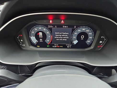 New 2025 Audi Q3 2.0T Premium image 13