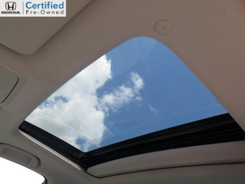 Certified 2018 Honda Accord Touring image 6