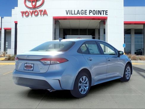 Certified 2026 Toyota Corolla LE image 5