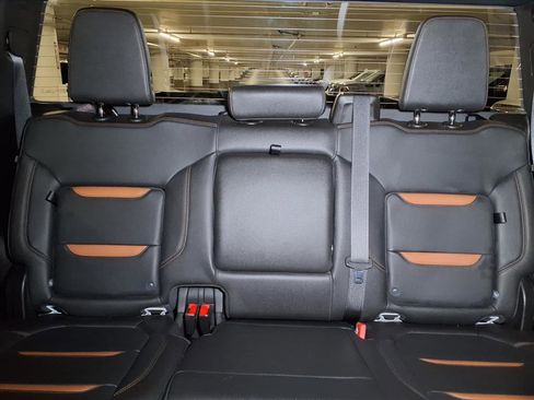 Used 2022 GMC Sierra 1500 AT4 image 14