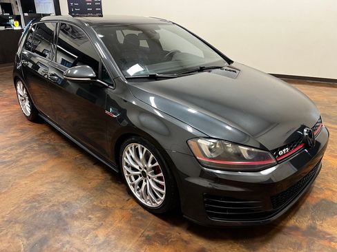 Used 2015 Volkswagen GTI Autobahn w/ Lighting Package (SEL) FWD image 50